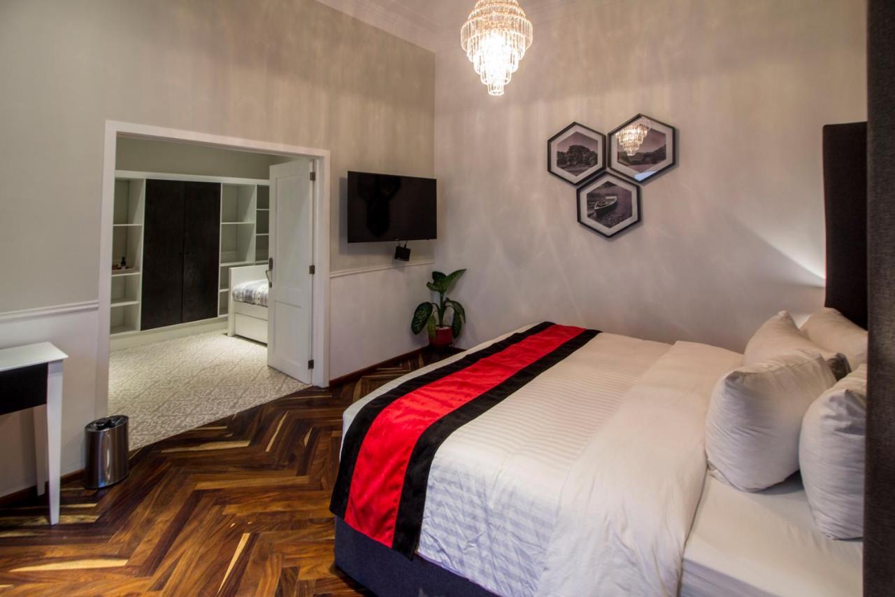 Hotel Business Real 500 Пуэбла Экстерьер фото