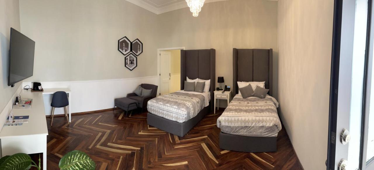 Hotel Business Real 500 Пуэбла Экстерьер фото